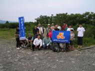 �~�J����