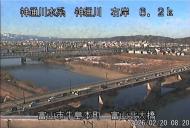 �����͉���